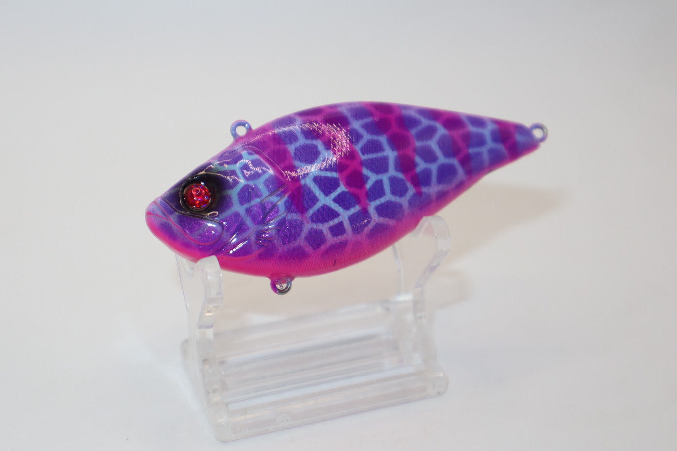Lilac Lightning Lipless 3”, 1/2 oz