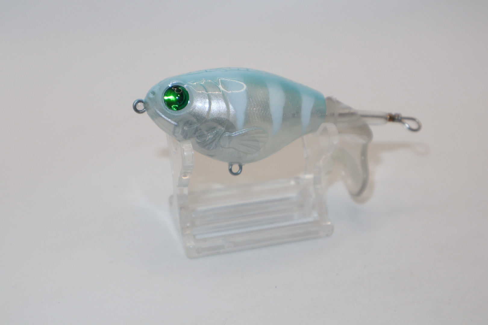 Turquoise/White Crackle Back Tail Splasher