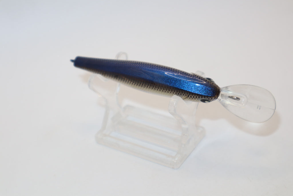 Threadfin Shad Flicker KO (YouTube)